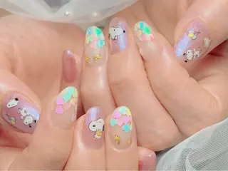 ネイル マジックミラー所属・マジック ミラーのネイルデザイン