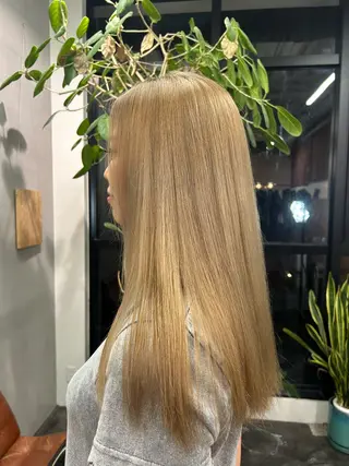 カラー 小木曽 新大のヘアスタイル