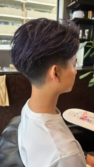 ショート カラー 鼎一真ハイトーン/ パーマ/何でも屋さんのヘアスタイル