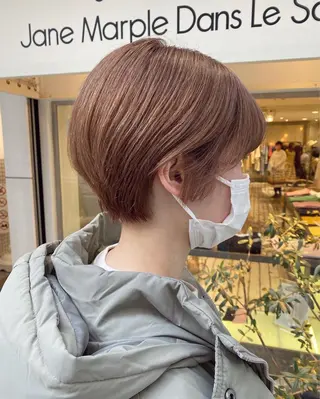 ショート カラー ヘアアレンジ マツエク・マツパ アイブロウ Noah's　Ark所属・透明感カラー🫧ヘア セット🫧松本菜月の眉毛・アイブロウイメージ