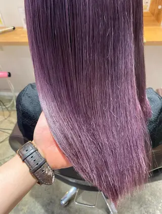 ミディアム カラー レイヤー×髪質改善 マネージャー安藤光司のヘアスタイル