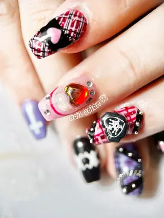 ネイル nailsalon R’のネイルデザイン