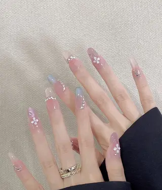 ネイル Bili Biliのネイルデザイン