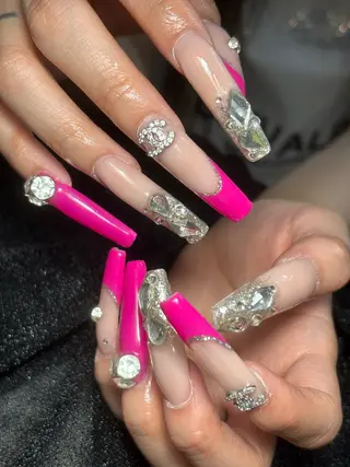 ネイル ✴︎ Delightのネイルデザイン