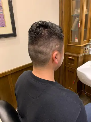 メンズ プレミアムバーバー 草野のヘアスタイル