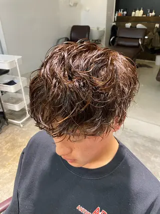 パーマ メンズ パーマ特化/フェザー パーマシャドウ/真生のヘアスタイル