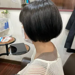 ショート Well‘s黒木🌿 レイヤー💎寒色のヘアスタイル