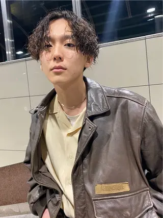 ショート パーマ メンズ 7Bridge所属・ハッシュカット 小西貫太のヘアスタイル