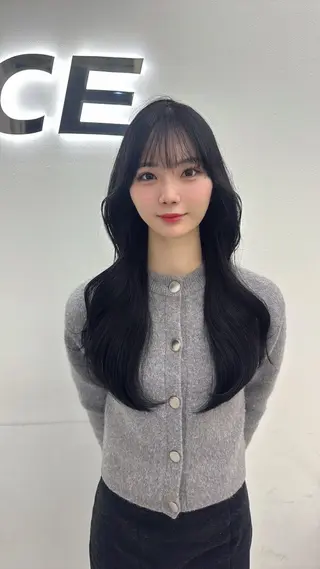 ロング カラー 🎀愛されgirly ヘア🫧Ayakaのヘアスタイル