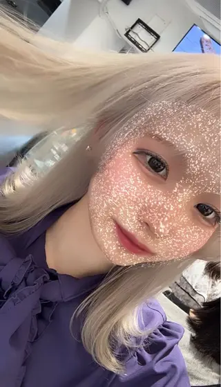 セミロング カラー salowin iori原宿B1店所属・ハイトーン/髪質改善 原宿𝑺𝑬𝑵𝑨のヘアスタイル