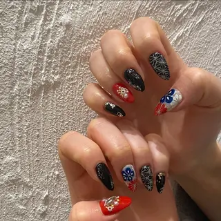 ネイル ネイル&アイ QUEEN&CRIMSON所属・眉WAX/ピーリング ホワイトニングの眉毛・アイブロウイメージ