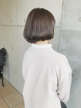 ショート カラー 吉田 明弘のヘアスタイル
