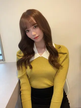 ロング アールバイニーナ所属・R by NINA アールバイニーナのヘアスタイル