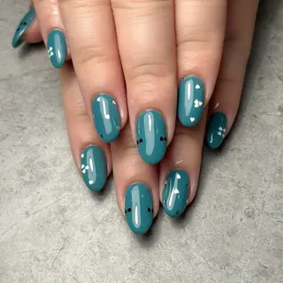 ネイル &Nail: アンドネイルコロンのネイルデザイン