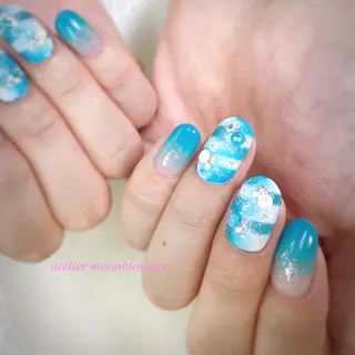 ネイル アトリエ ムーンブロッサムのネイルデザイン