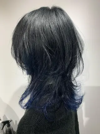 セミロング カラー ロングウルフ🤍渋谷 🤍Mizukiのヘアスタイル
