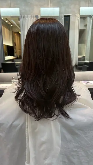 セミロング パーマ Cura hikari🐣のヘアスタイル
