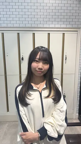 ロング HAREru.Smart Salon所属・透明感カラー/ ハイトーン/さくらのヘアスタイル