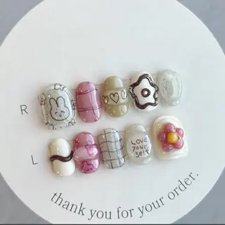 ネイル eason chenのネイルデザイン