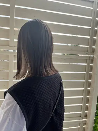 ミディアム 松本 茜のヘアスタイル