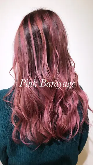 ロング カラー パーマ Che'ri所属・海外レイヤー/ レイヤーカット/和田のヘアスタイル