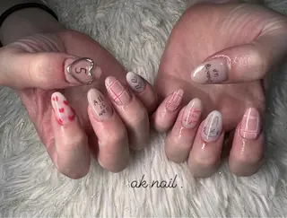 ミディアム ネイル ak nail .のネイルデザイン