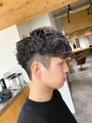 パーマ メンズ YOHEI【メンズ/ パーマ/メンズ特化】のヘアスタイル