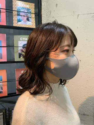 セミロング 髪質改善ストレート/ ブリーチ／渋谷　福田のヘアスタイル