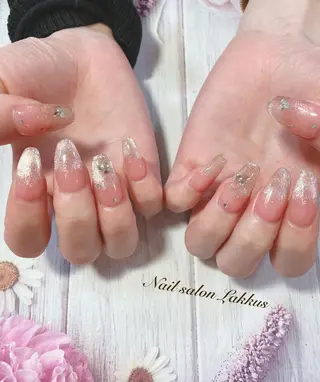 ネイル Lakkus T－CHIのネイルデザイン