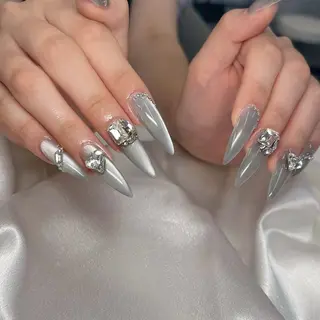 ネイル Ema nail 枚方店所属・EmaNail枚方店 AYANO🎀💞のネイルデザイン