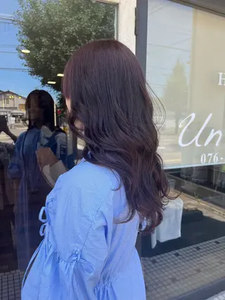 セミロング Un Fleur所属・立野 希沙のヘアスタイル