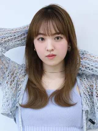セミロング カラー 鈴木 空音のヘアスタイル