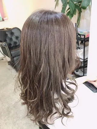 セミロング カラー 浦山 和之のヘアスタイル