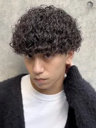 ミディアム パーマ メンズ fifth 渡部竜馬のヘアスタイル