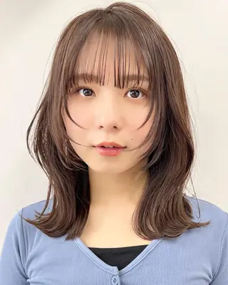 ミディアム 縮毛矯正、髪質改善 肘以上無料のヘアスタイル