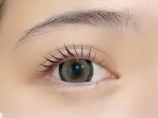 マツエク・マツパ eyelash Fiara by CYAN【フィアラバイシアン】所属・奥本 凜のマツエク・マツパデザイン