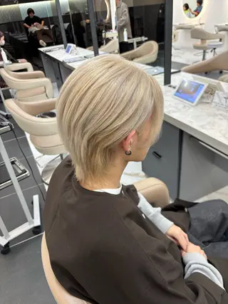 カラー メンズ 新酒 麗都のヘアスタイル