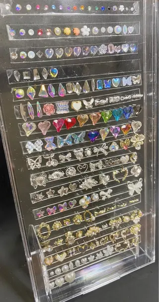 ネイル うる艶♡透明感ネイル Rirashiaのネイルデザイン