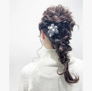 セミロング ヘアアレンジ 💙美髪救世主💙 関華蓮のヘアスタイル