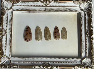 ネイル Queenie nailのネイルデザイン