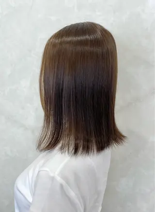 ミディアム カラー 河野 葉月のヘアスタイル