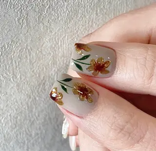 ネイル Ui_Amor (パラジェル)のネイルデザイン