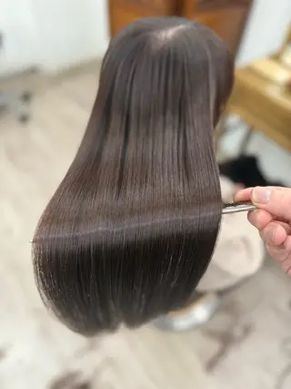 ロング A'SHE横浜所属・髪質改善特化🔥縮毛 、美髪形成のプロ✂️のヘアスタイル