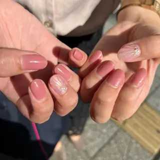 ネイル 関谷 真登佳のネイルデザイン