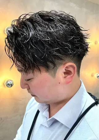 パーマ メンズ 藤田 一遼のヘアスタイル