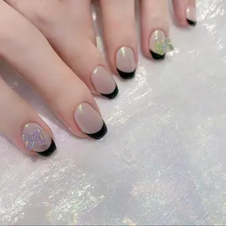 ネイル Kanon 🤍のネイルデザイン