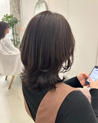 ミディアム 名古屋/伏見/花屋 併設/不破新のヘアスタイル