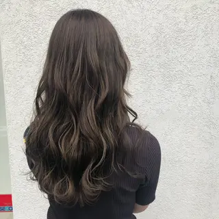 ロング カラー 【スタイリスト】此木 裕菜のヘアスタイル