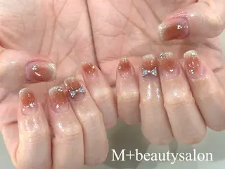 ネイル M+  Beauty Salonのネイルデザイン