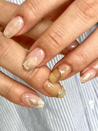 セミロング m kaori𓃟のネイルデザイン